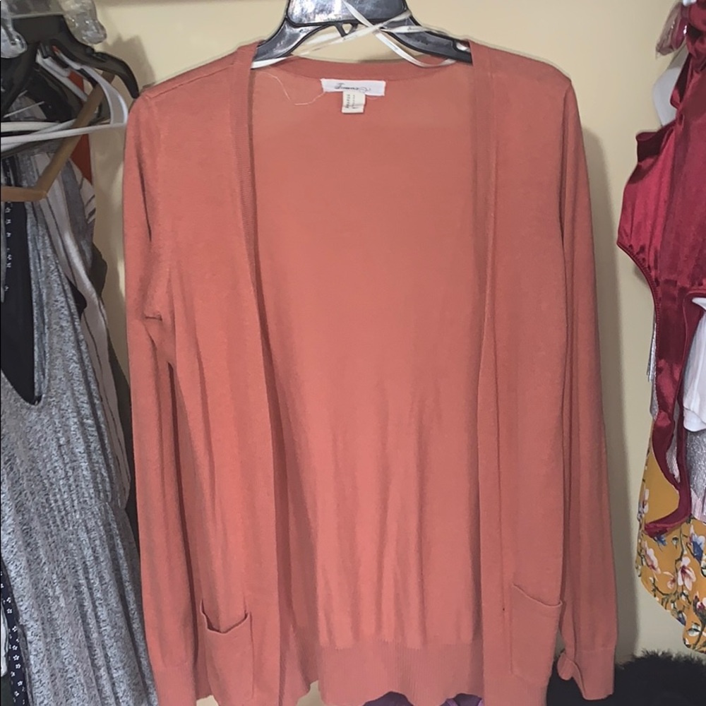 Thin long Cardigan with pockets